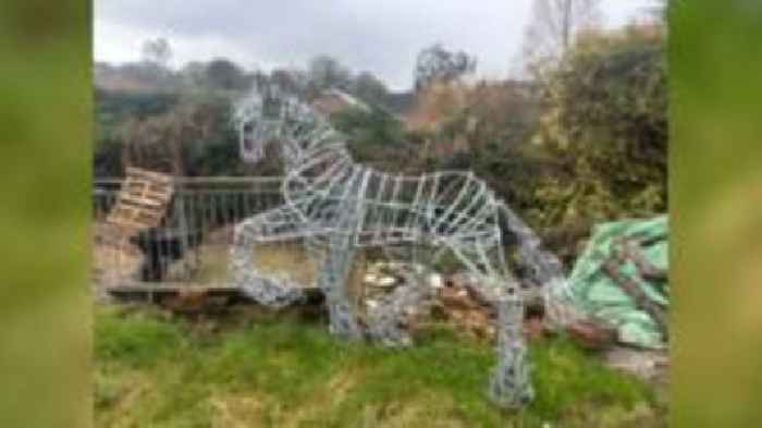 Horse artwork plan resubmitted after location move