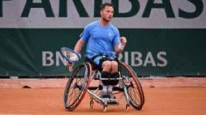 Britain's Hewett reaches wheelchair singles final