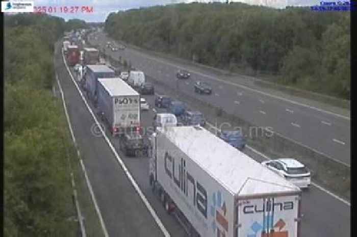 Leicestershire live M1 updates as 'multi-vehicle collision' causes delays