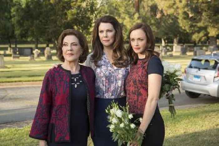 Netflix series dubbed 'Gilmore Girls on steroids' that fans can't stop watching