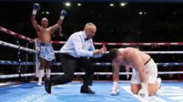 One-punch knockout saves Wardley in Huni bout