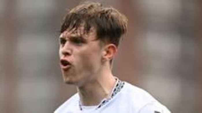 Defender John signs new Vale contract