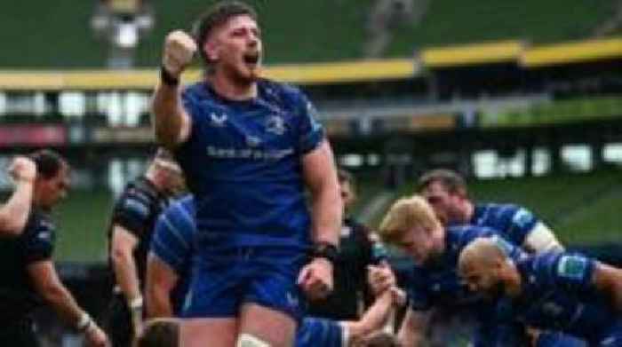 Six-try Leinster overcome holders Glasgow to reach URC final