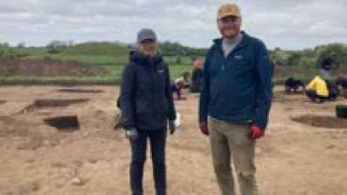Abandoned Norman castle site wows archaeologists