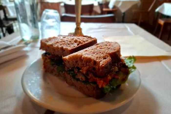 I had an existential crisis in one of exclusive town's classiest restaurants