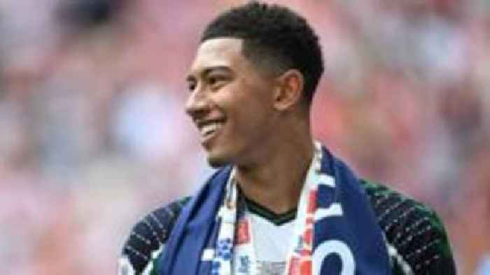 Dortmund agree £31m deal to sign Sunderland's Bellingham