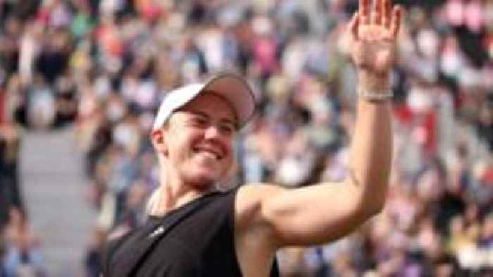 Briton Kartal wins as women return to Queen's after 52 years