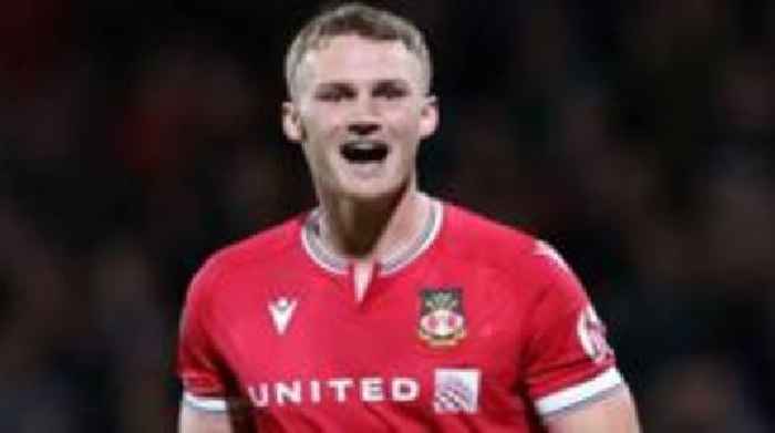 Bolton sign forward Dalby after Wrexham exit