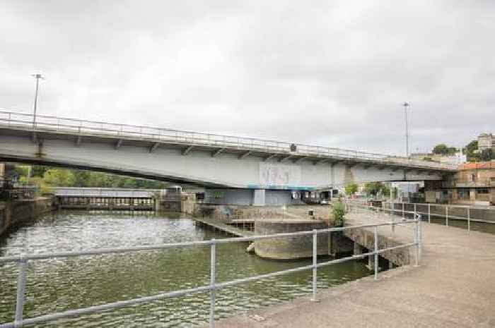 Live: Major Bristol road closed as swing bridge barriers get stuck