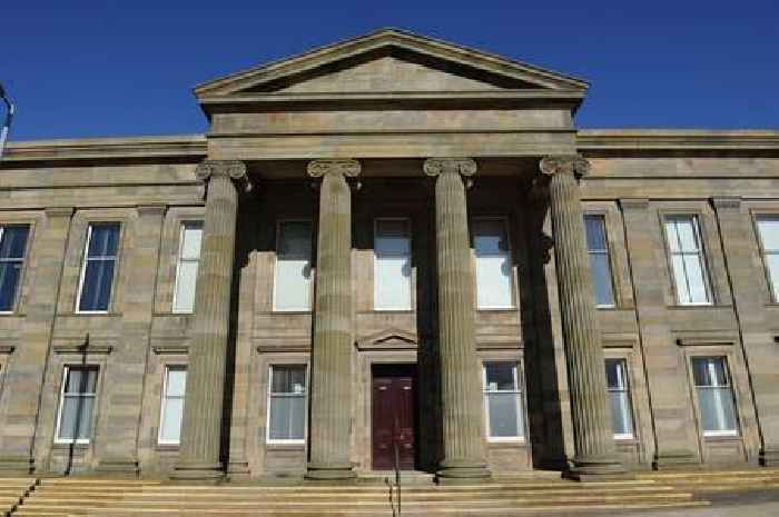 £250k break-in as East Kilbride homeowners walked dog