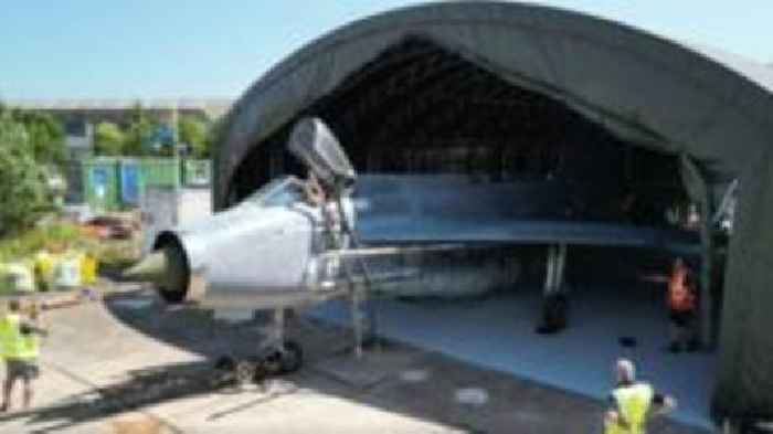 Cold War fighter jet fired up after 18 years