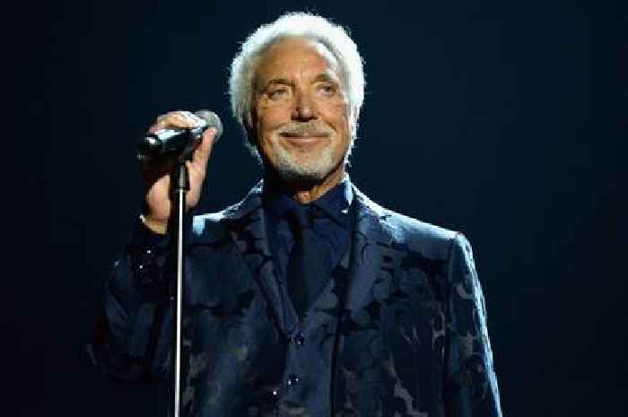 Tom Jones 'nearly fainted' while recording iconic song