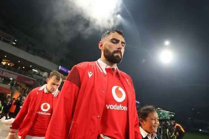Wales international searching for new team as he leaves club