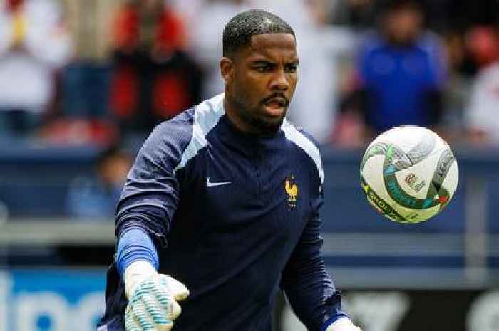 Mike Maignan and Jamie Gittens transfer shift costs Chelsea £44m as Enzo Maresca reality clear