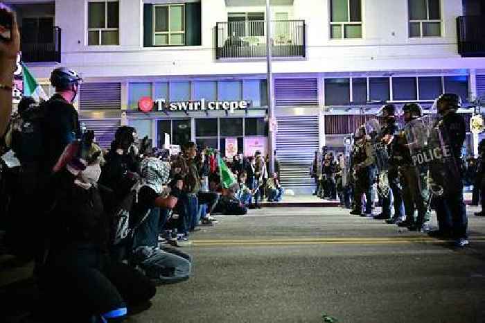 News24 | LA protests: Trump defends deployment of Marines, National Guard