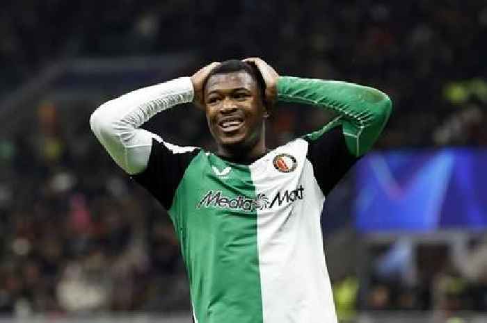Zepiqueno Redmond contract length as transfer nears after Aston Villa medical
