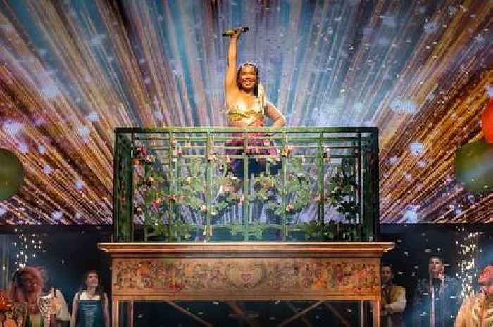 & Juliet review: Pop bangers galore in this mad musical update of a classic
