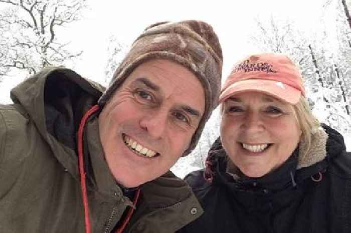 Fern Britton says Phil Vickery cut contact with her after her mum's death
