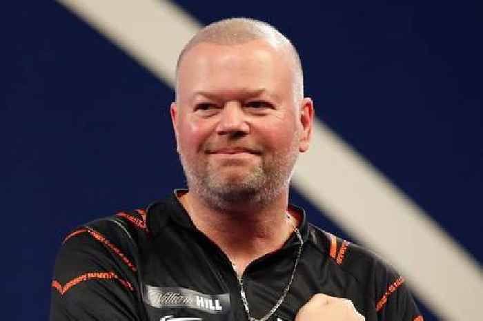 Raymond van Barneveld career move get thumbs up as tournament chief says 'darts is winner'