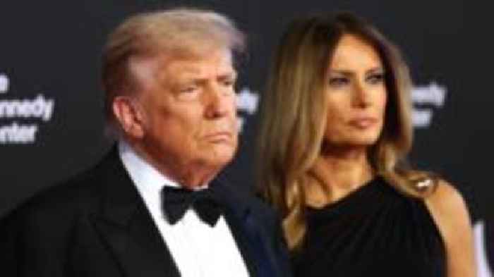 Watch: Moment crowd boos and cheers Trump at Kennedy Center