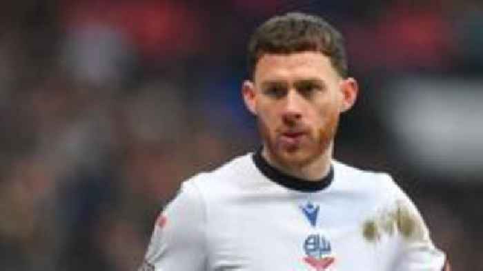 MK Dons sign defender Jones after Bolton exit