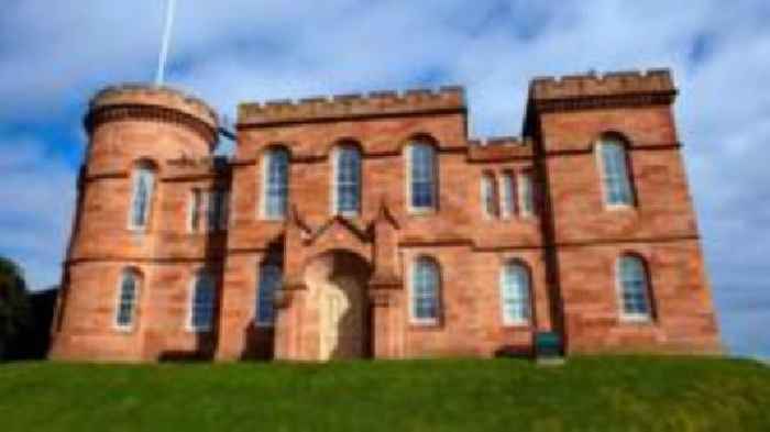 Plan to fence off Inverness Castle with railings