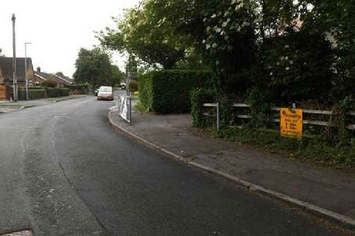 Why 'Keep Clear' road markings remain absent outside primary school