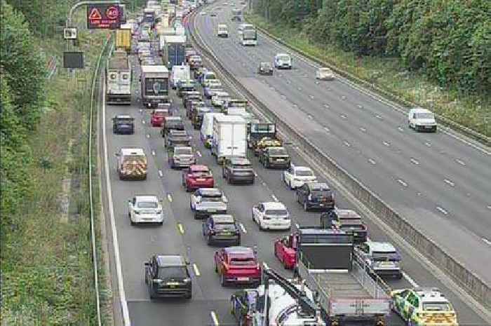 M23 live updates as multi-vehicle crash causes three-lane closure and long delays near Gatwick Airport