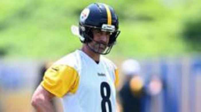Why has Rodgers signed for the Steelers?