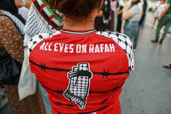 News24 | Israel calls on Egypt to stop overland convoy from reaching Gaza