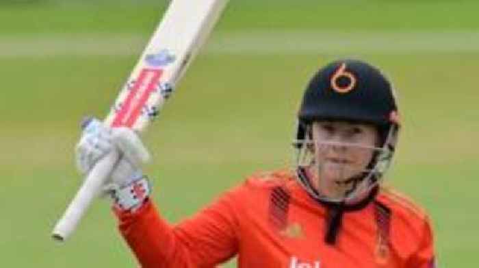 Women's T20 Blast: Blaze defeat Durham, Lancashire beat Somerset