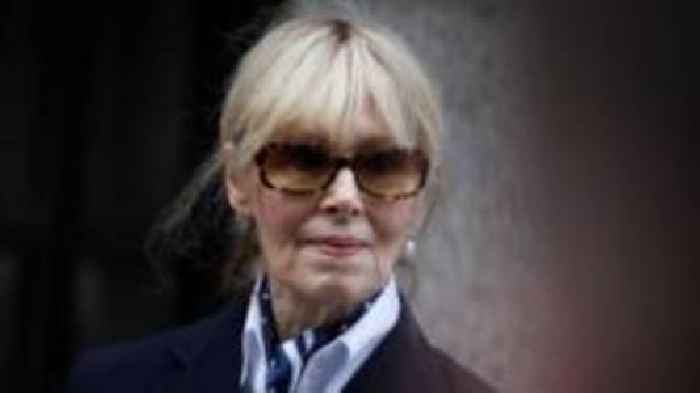 Trump loses bid for appeals court to reconsider $5m loss to E Jean Carroll