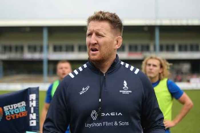 Welsh international announced at region as former Wales coach leaves