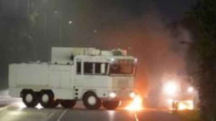 Water cannon used against Northern Ireland rioters