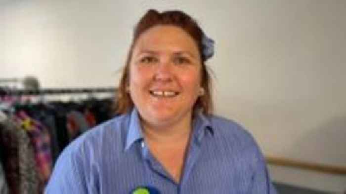 Swap shoppers want action on education