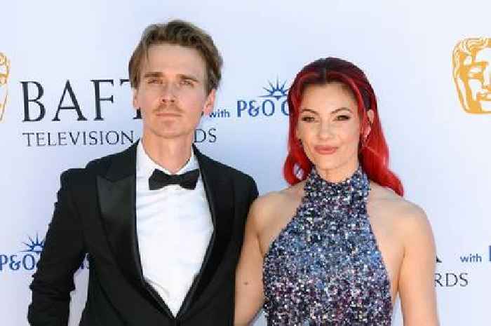 Strictly's Dianne Buswell sends four-word wedding message to Joe Sugg