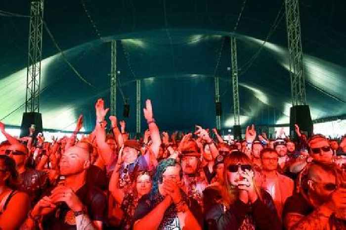 Mosh pits trigger 700 false 999 calls at Download Festival 2025
