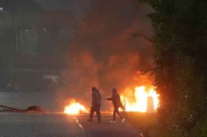 Scots cops sent to Northern Ireland as police officers injured in fireworks riots