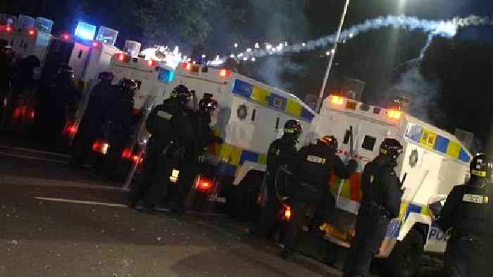 Petrol bombs thrown in fifth night of violence in Northern Ireland
