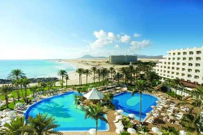 Canary Islands airport to extend opening hours - but it's bad news for holidaymakers