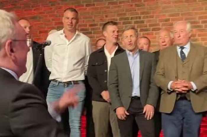 Wales rugby greats sing iconic song together to help famous Welsh club after historic season
