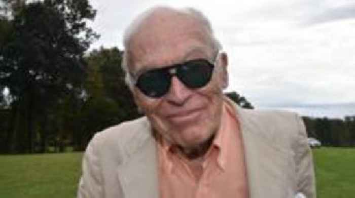 Cosmetics icon Leonard Lauder dies aged 92