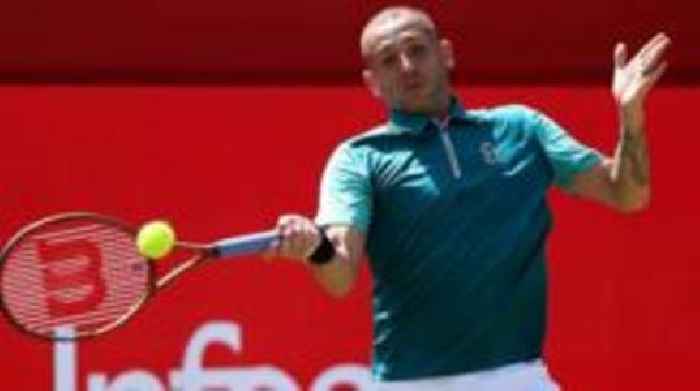 Impressive Evans beats Tiafoe to reach last 16 at Queen's