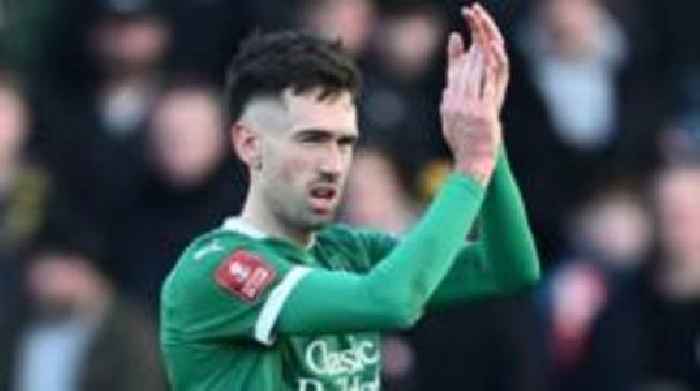 Wrexham sign striker Hardie from Plymouth