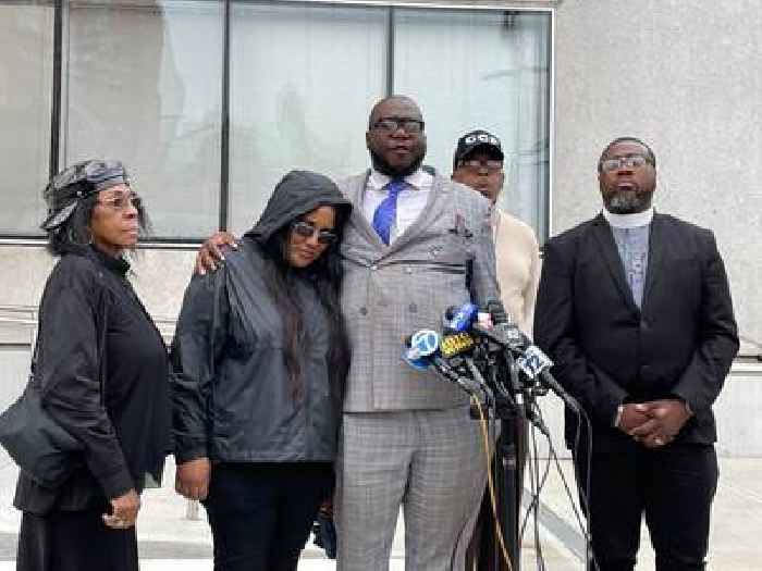Family of boy found dead in East River is considering suing NYC, representatives say