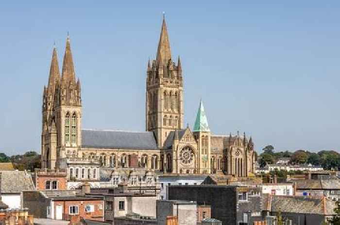Police explain cordon near Truro Cathedral