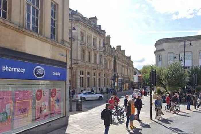 Man suffers head injury after attack in Cheltenham street