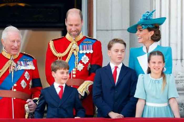King Charles makes key move on Buckingham Palace balcony with clear message to Prince Harry