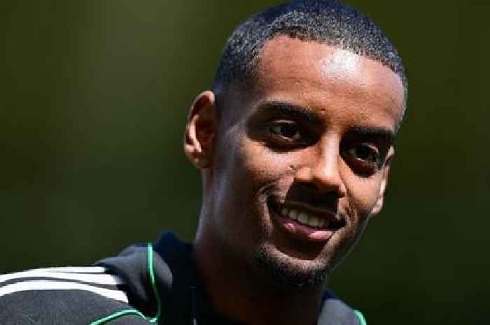 Alexander Isak to Arsenal transfer twist as talks planned over massive deal