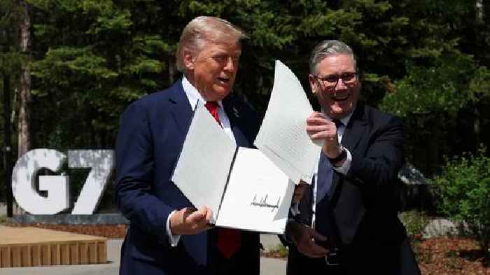 US-UK trade deal 'done', says Trump as he meets Starmer at G7